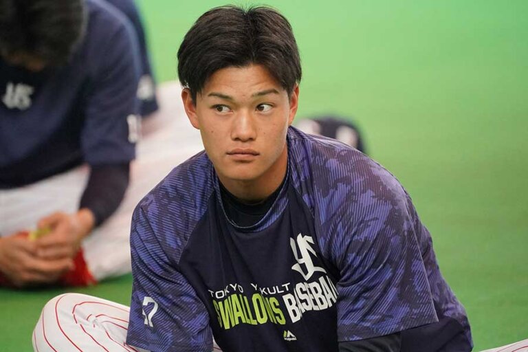 幸運の女神！？アイドルと結婚して成績が良くなった野球選手3選